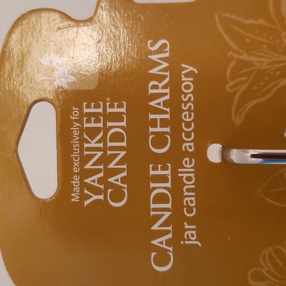 New Yankee Candle Charm - The Letter M - Picture 2 of 5